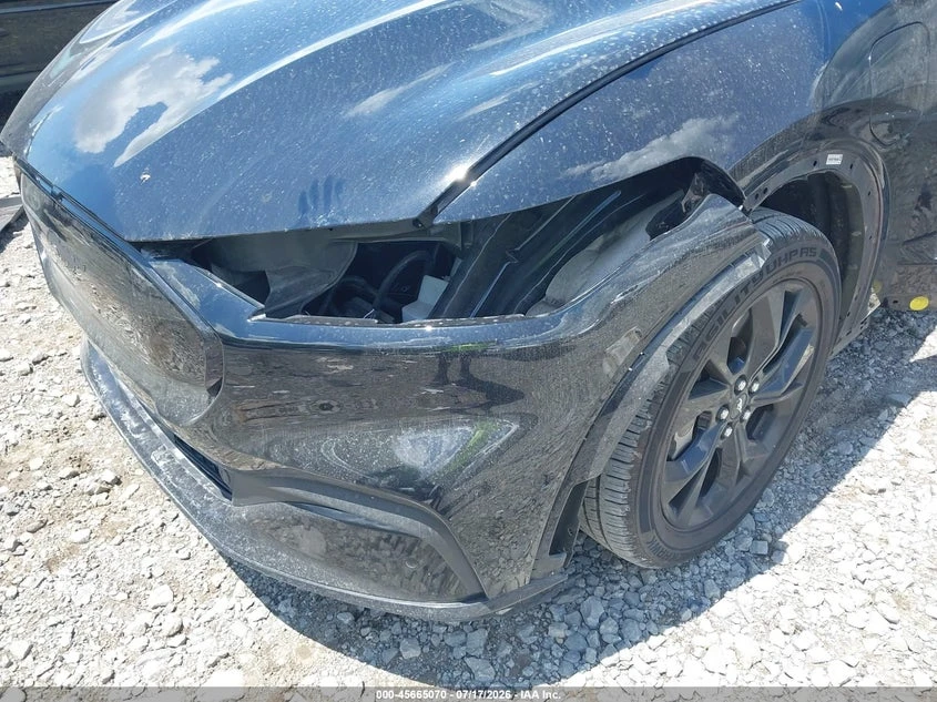 Ford Mustang Mach-E Premium, снимка 6 - Автомобили и джипове - 55469207