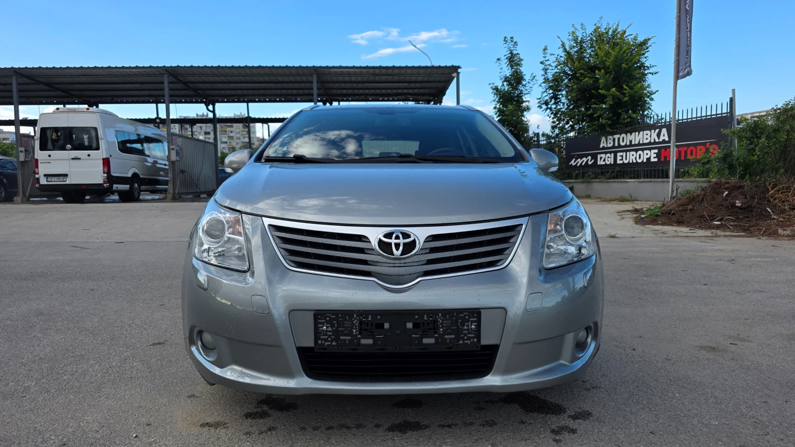 Toyota Avensis 1.8i/147hp/УНИКАТ, снимка 2 - Автомобили и джипове - 55579531