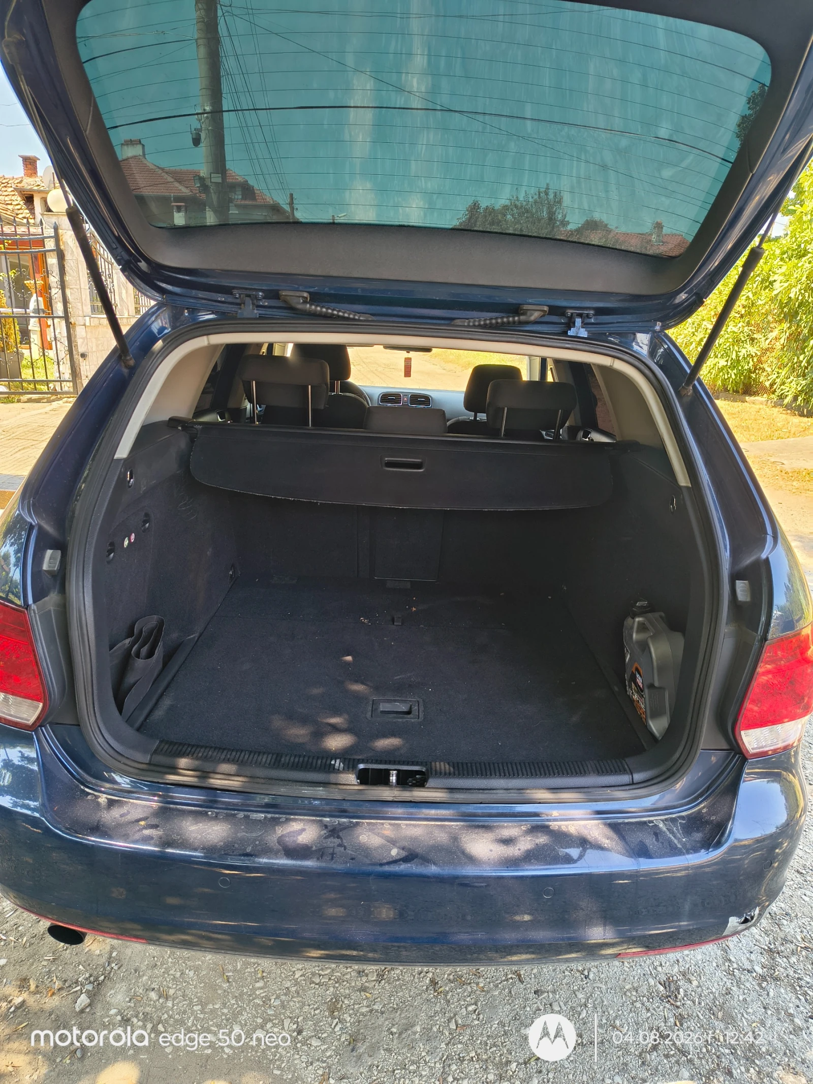 VW Golf Variant 1.6 TDI 105 , снимка 9 - Автомобили и джипове - 55747114