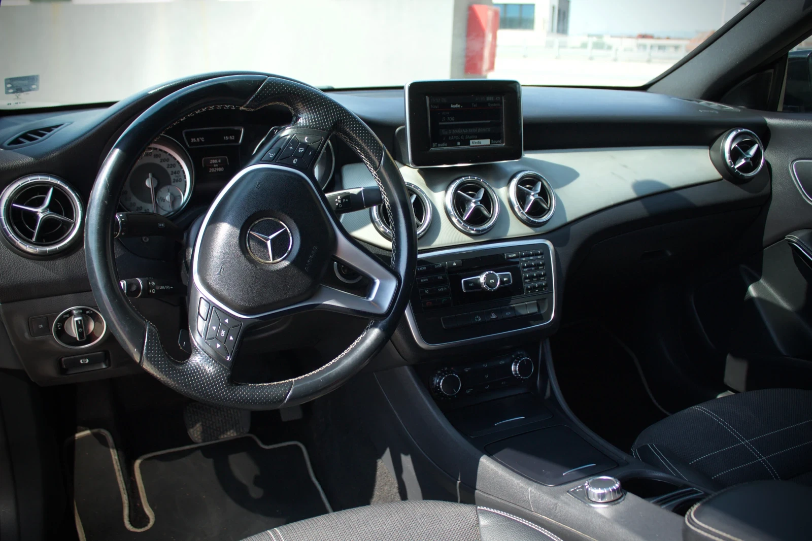 Mercedes-Benz CLA 220 AMG окачване, снимка 9 - Автомобили и джипове - 55778948