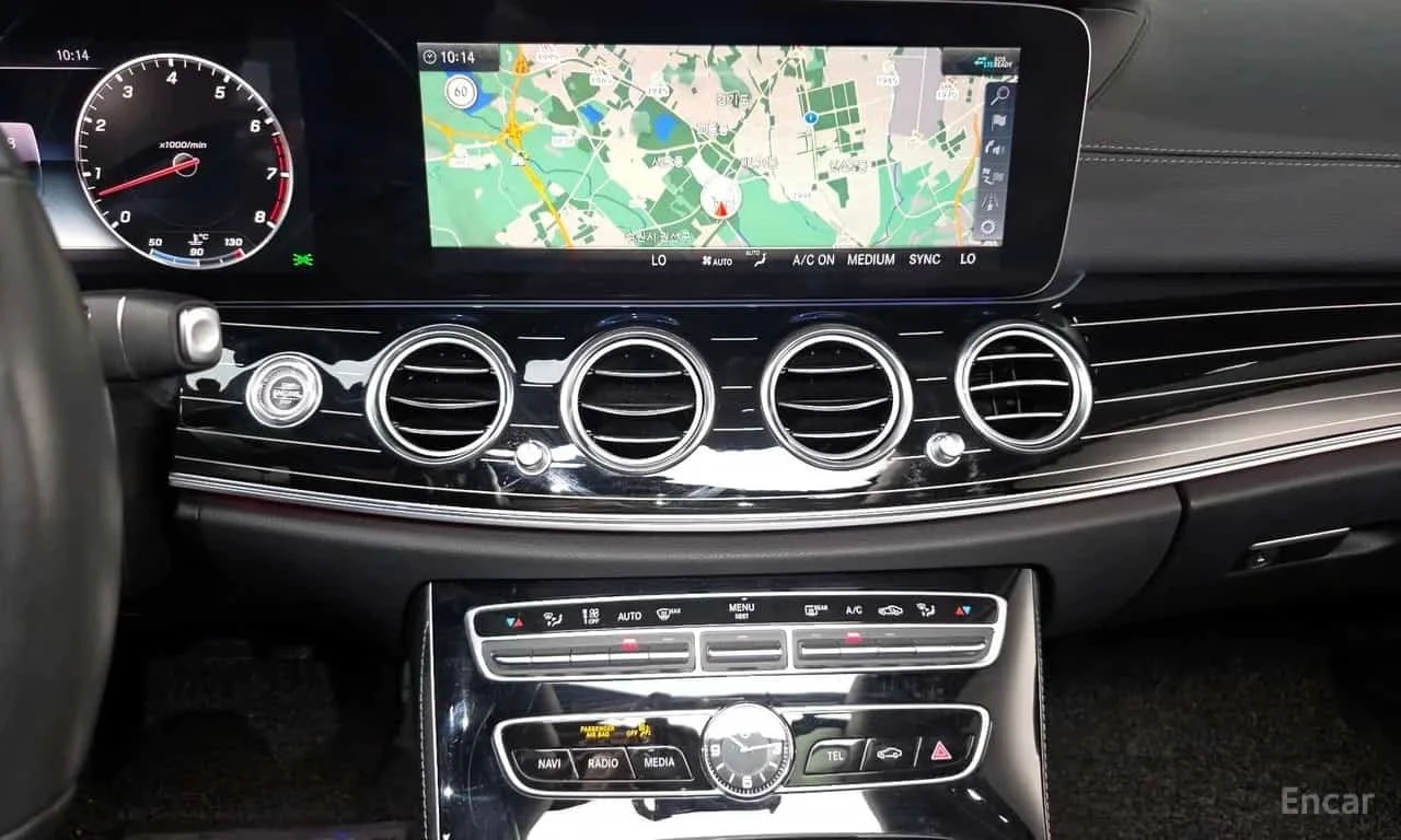Mercedes-Benz E 450 4MATIC/360/DIS/HUD/BURMESTER/ОБДУХВАНЕ, снимка 12 - Автомобили и джипове - 55786925
