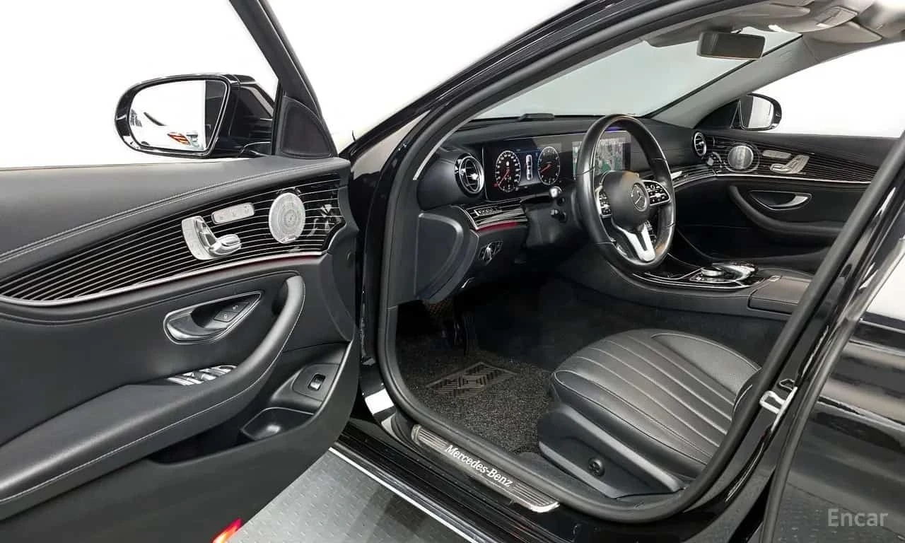 Mercedes-Benz E 450 4MATIC/360/DIS/HUD/BURMESTER/ОБДУХВАНЕ, снимка 10 - Автомобили и джипове - 55786925