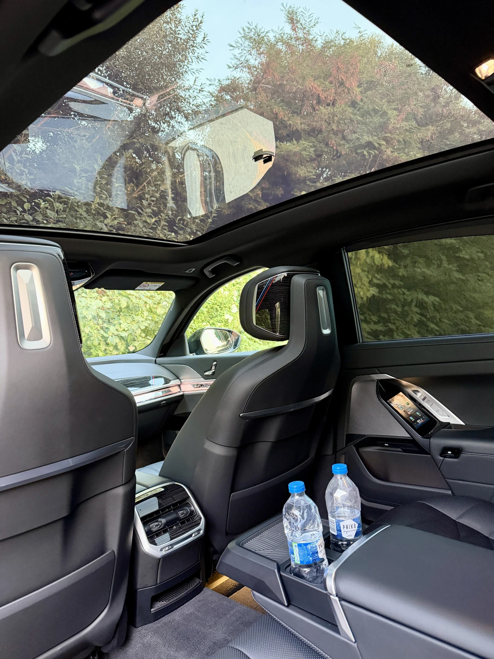 BMW 740 d Xybrid-M-Paket-FULL MAAXXS-Гаранция 03.2028г, снимка 12 - Автомобили и джипове - 55849333
