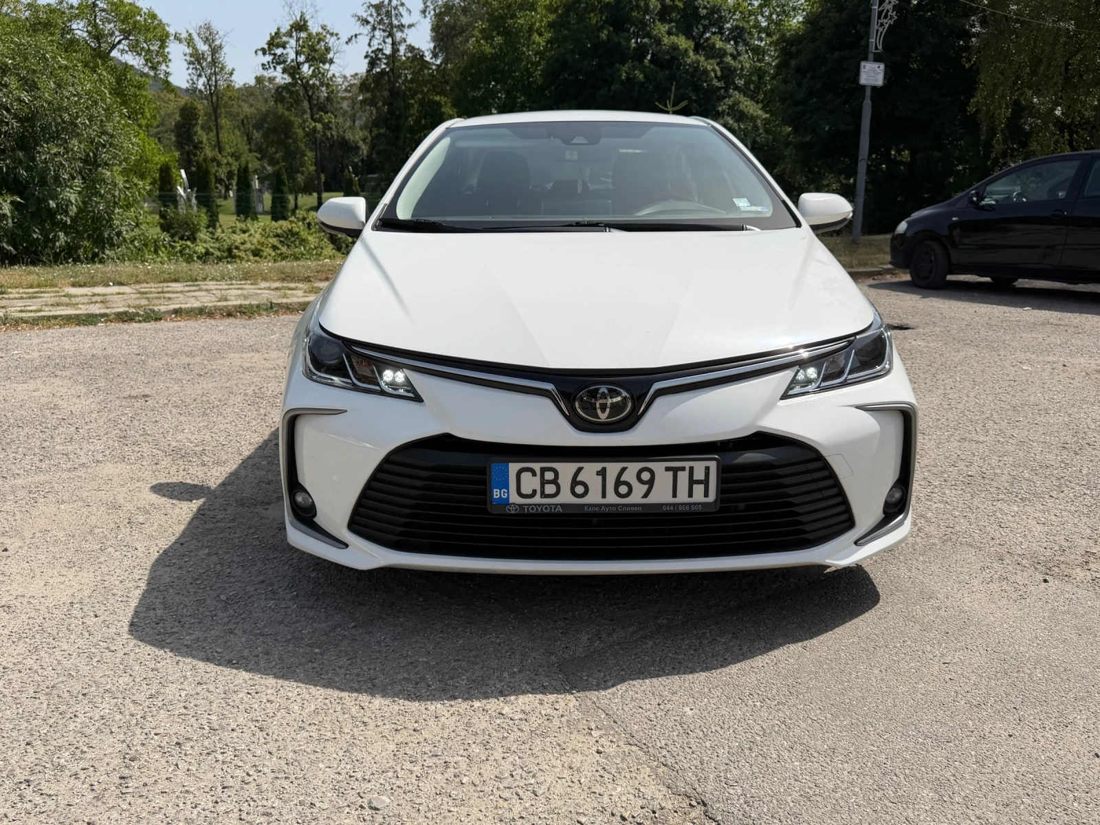 Toyota Corolla Toyota Corolla 1.5 Бензин Автоматик | 2022 | Отлич, снимка 2 - Автомобили и джипове - 55872642
