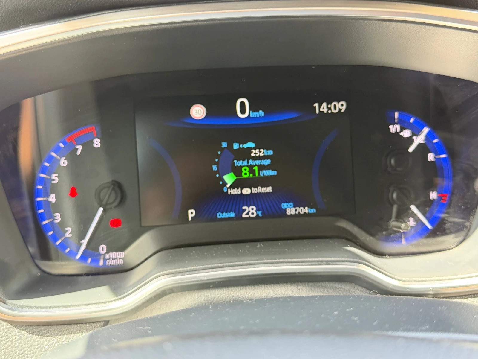 Toyota Corolla Toyota Corolla 1.5 Бензин Автоматик | 2022 | Отлич, снимка 10 - Автомобили и джипове - 55872642