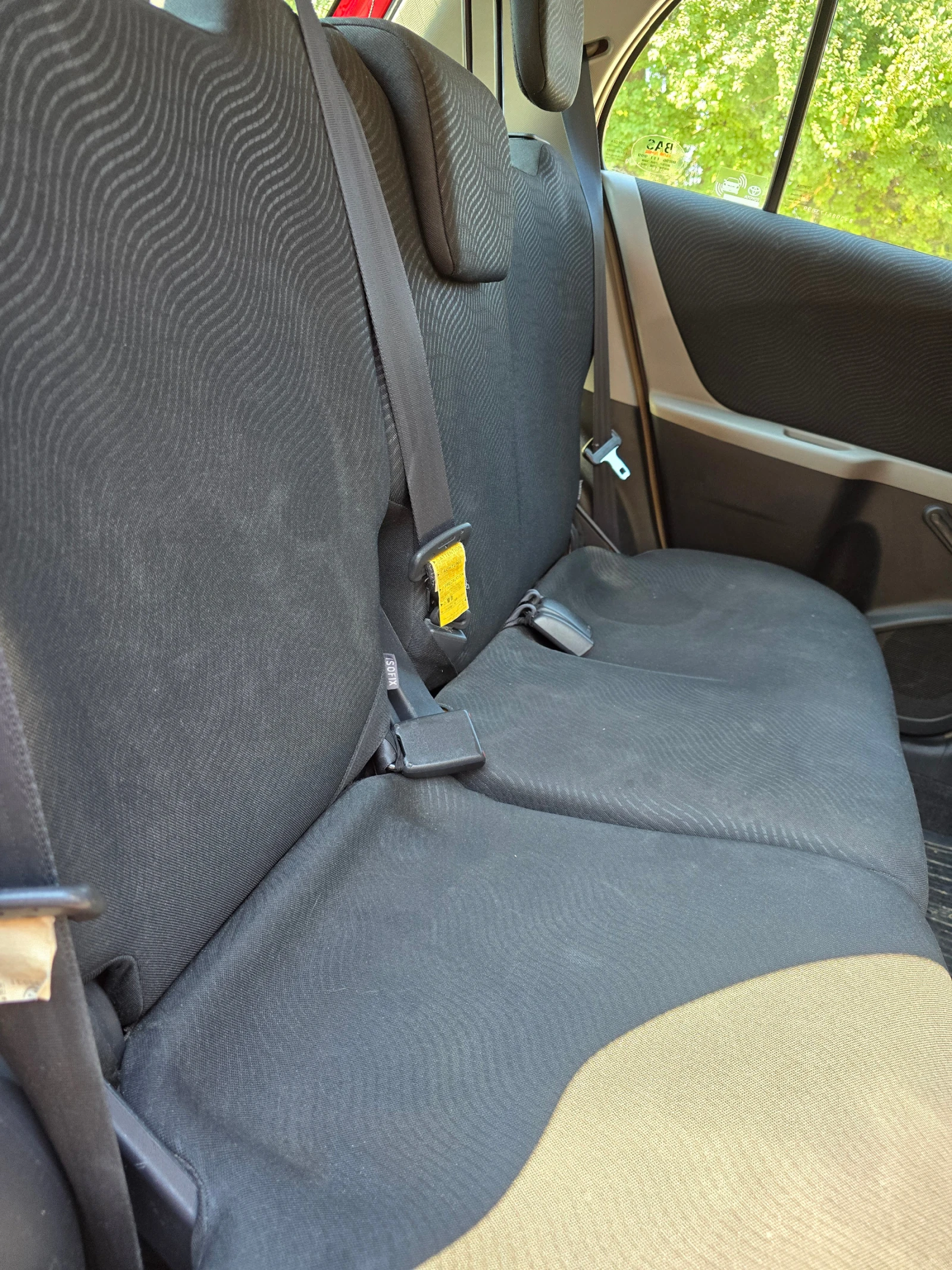 Toyota Yaris, снимка 9 - Автомобили и джипове - 56056353