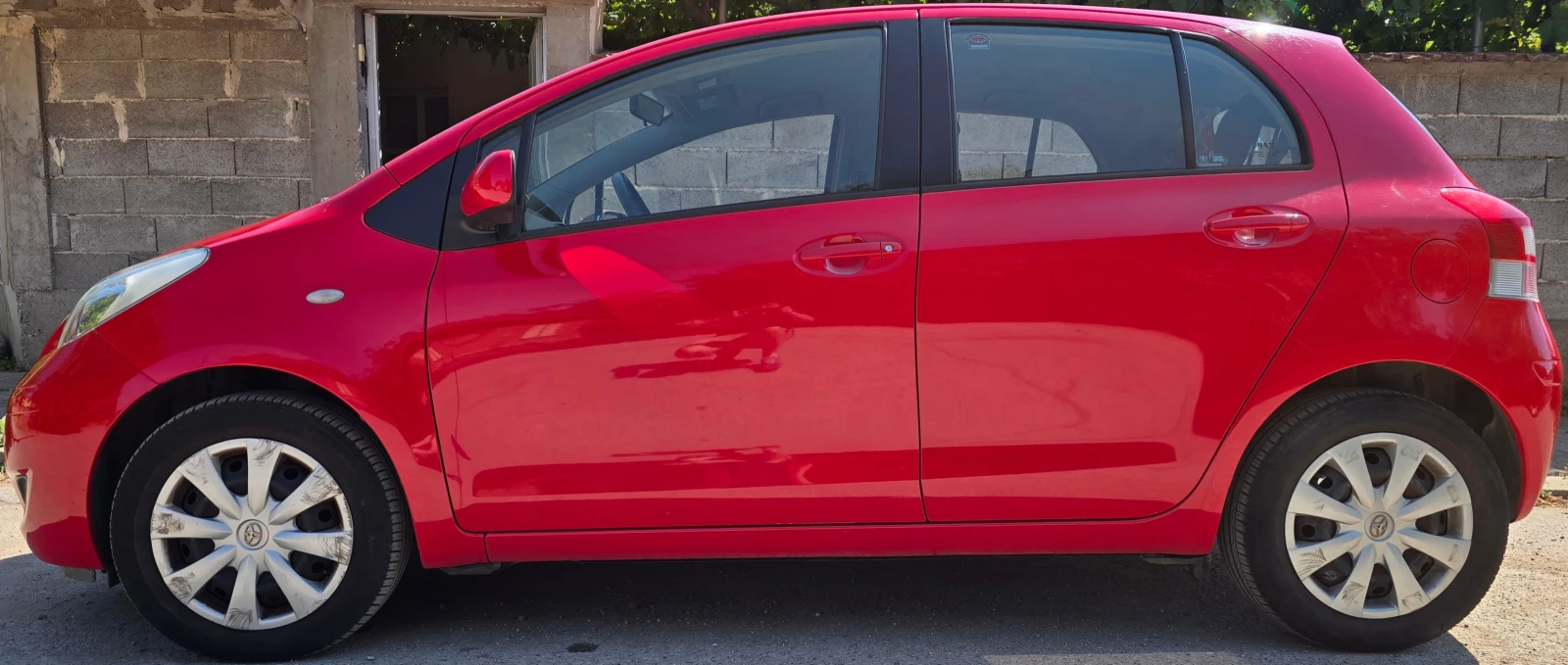 Toyota Yaris, снимка 3 - Автомобили и джипове - 56056353