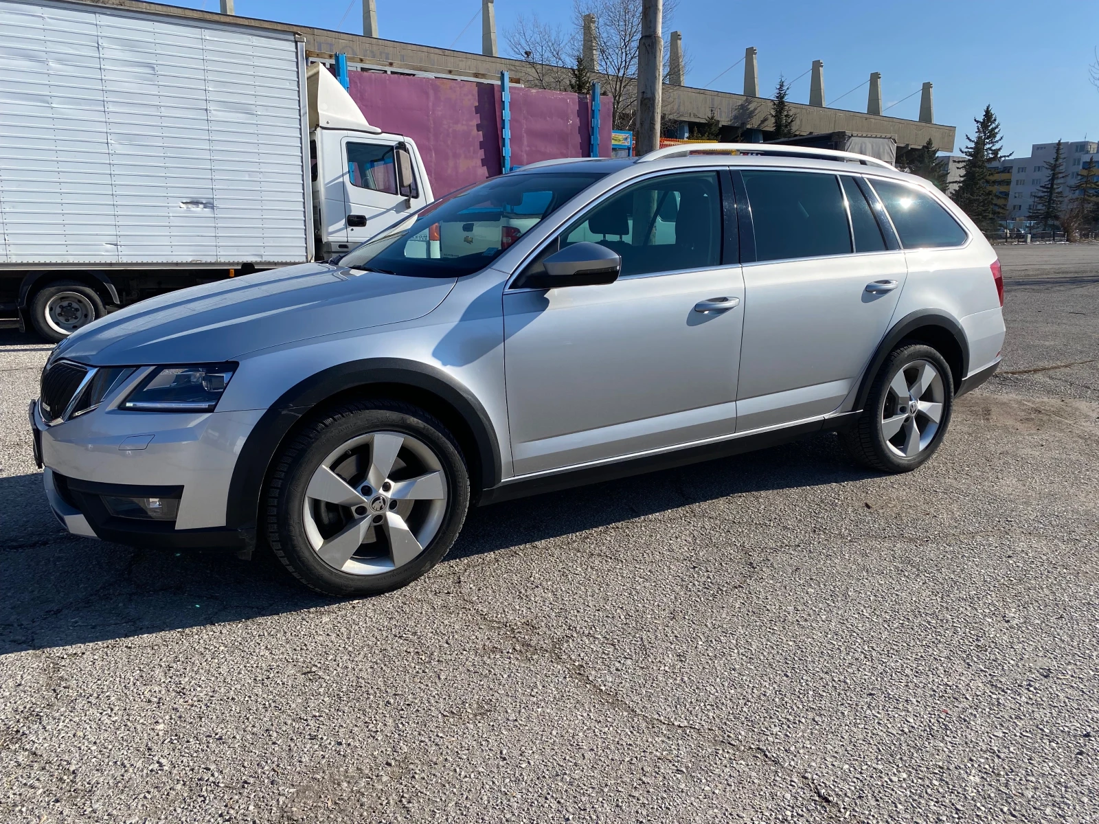 Skoda Octavia Scout, снимка 5 - Автомобили и джипове - 56465177