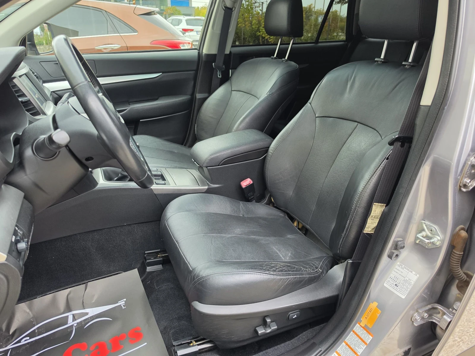 Subaru Outback 2.5 #FULL #, снимка 9 - Автомобили и джипове - 56475384