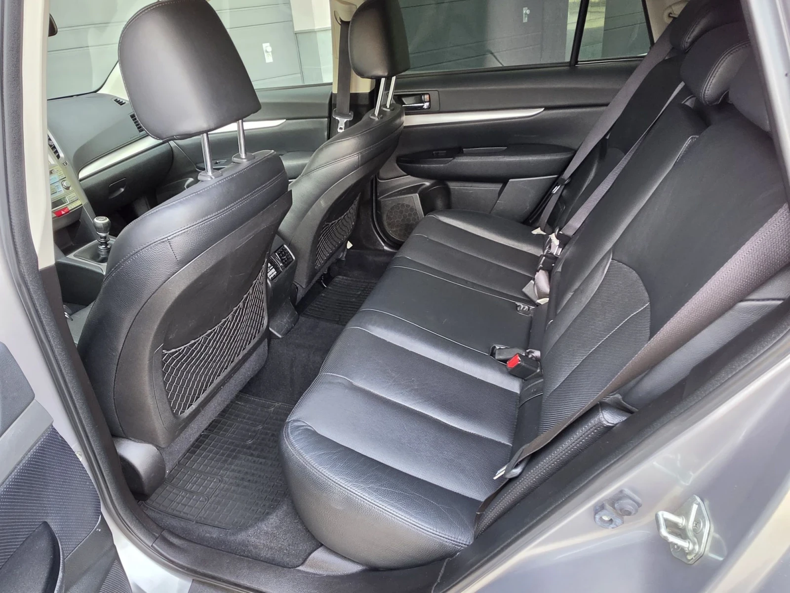 Subaru Outback 2.5 #FULL #, снимка 12 - Автомобили и джипове - 56475384