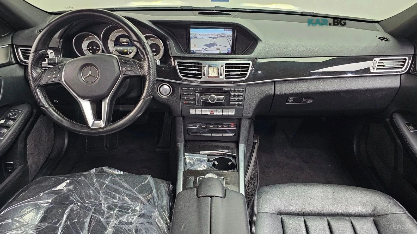 Mercedes-Benz E 220, снимка 7 - Автомобили и джипове - 56689880