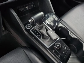 Kia Sportage 1.6 Automatic, снимка 13