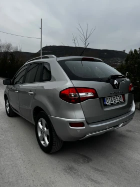 Renault Koleos 2.5i PANO* KEYLESS* BOSE - 8599 лв. - 91599605 | Car24.bg