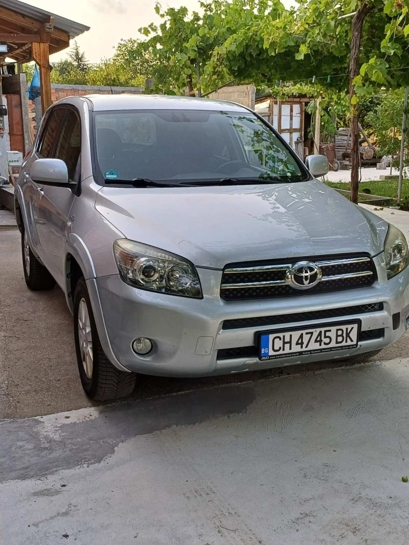 Toyota Rav4, снимка 1 - Автомобили и джипове - 47132950