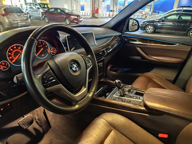 BMW X5 xDrive35i, снимка 13 - Автомобили и джипове - 52716895