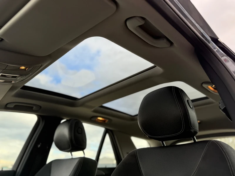 Mercedes-Benz ML 350 AMG-PACKET* НА ПРУЖИНИ* PANORAMA* CAMERA* ТЕГЛИЧ* , снимка 13 - Автомобили и джипове - 52496263