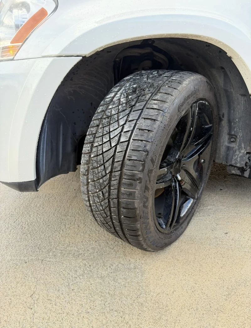 Mercedes-Benz GL 550, снимка 7 - Автомобили и джипове - 52543755