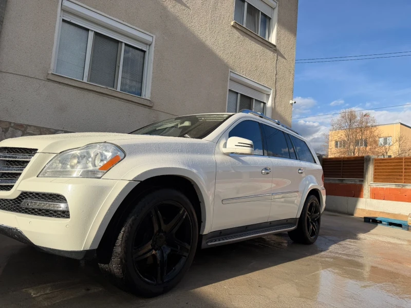 Mercedes-Benz GL 550