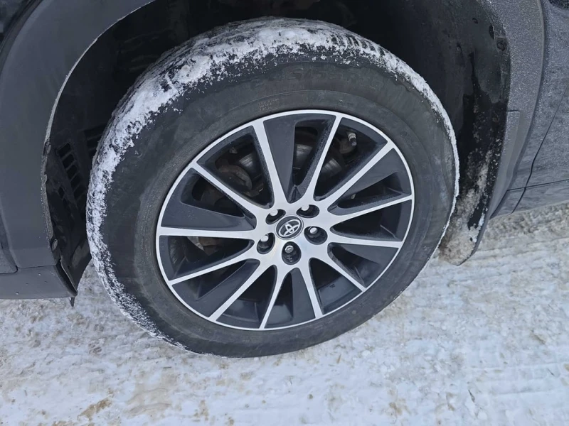 Toyota Highlander * XLE * CARFAX * БЕЗ ПЪРВОНАЧАЛНА ВНОСКА, снимка 7 - Автомобили и джипове - 52828671