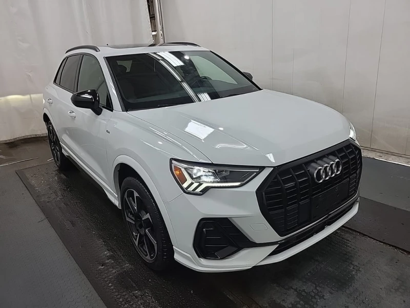 Audi Q3 * S LINE PREMIUM PLUS * CARFAX * , снимка 2 - Автомобили и джипове - 53187069