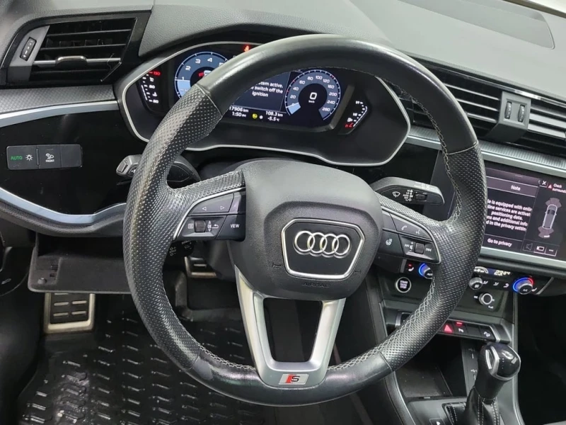 Audi Q3 * S LINE PREMIUM PLUS * CARFAX * , снимка 11 - Автомобили и джипове - 53187069