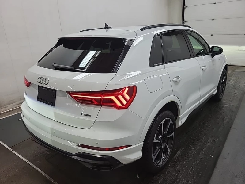 Audi Q3 * S LINE PREMIUM PLUS * CARFAX * , снимка 3 - Автомобили и джипове - 53187069