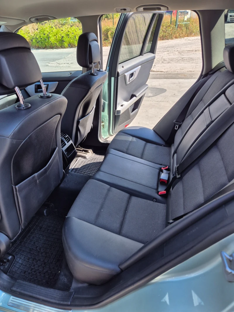 Mercedes-Benz GLK 320 4MATIK, снимка 7 - Автомобили и джипове - 53262856