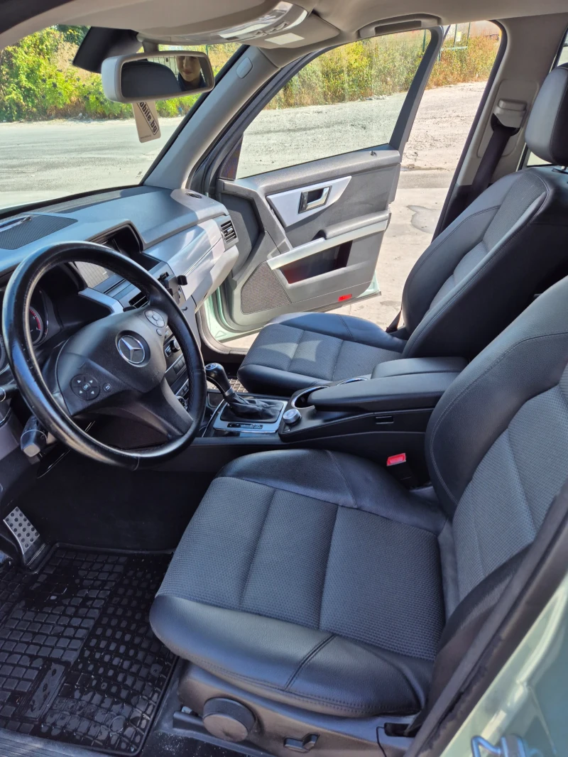 Mercedes-Benz GLK 320 4MATIK, снимка 6 - Автомобили и джипове - 53262856