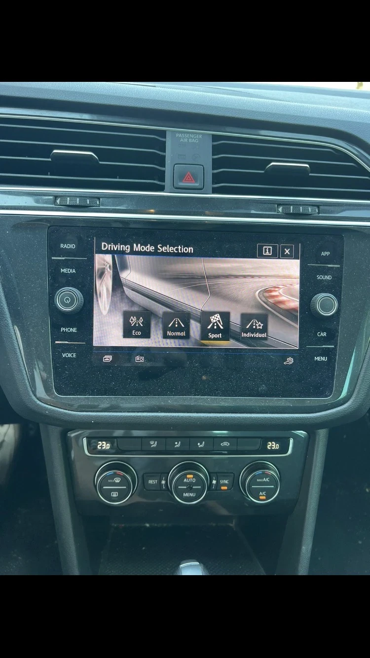 VW Tiguan R-Line DSG NAVI - изображение 10