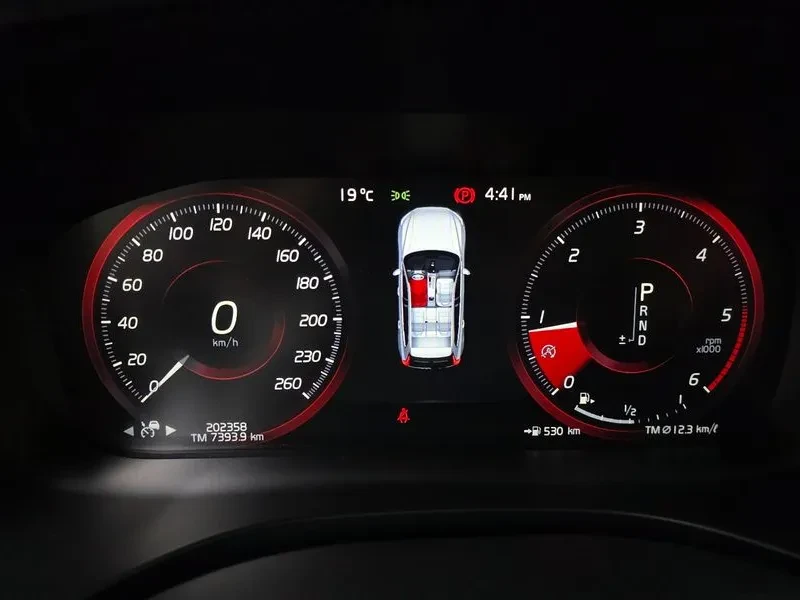 Volvo XC60 D5 INSCRIPTION, снимка 8 - Автомобили и джипове - 54880075