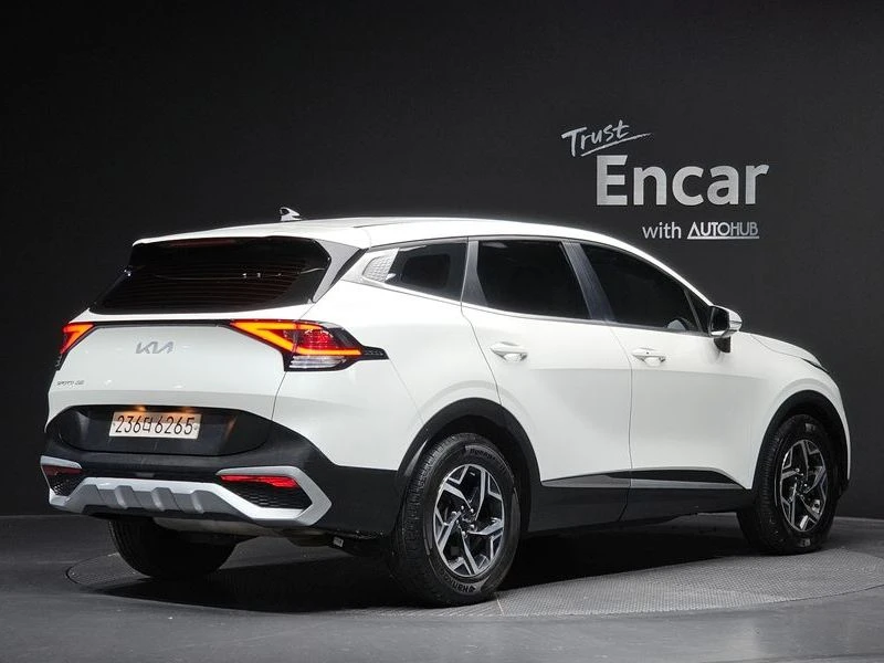 Kia Sportage 1.6 Automatic, снимка 3 - Автомобили и джипове - 55587993