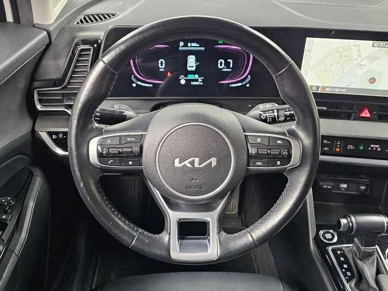 Kia Sportage 1.6 Automatic, снимка 9 - Автомобили и джипове - 55587993