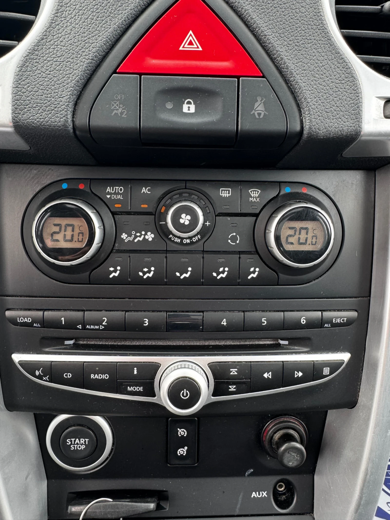 Renault Koleos 2.5i PANO* KEYLESS* BOSE | Mobile.bg   11