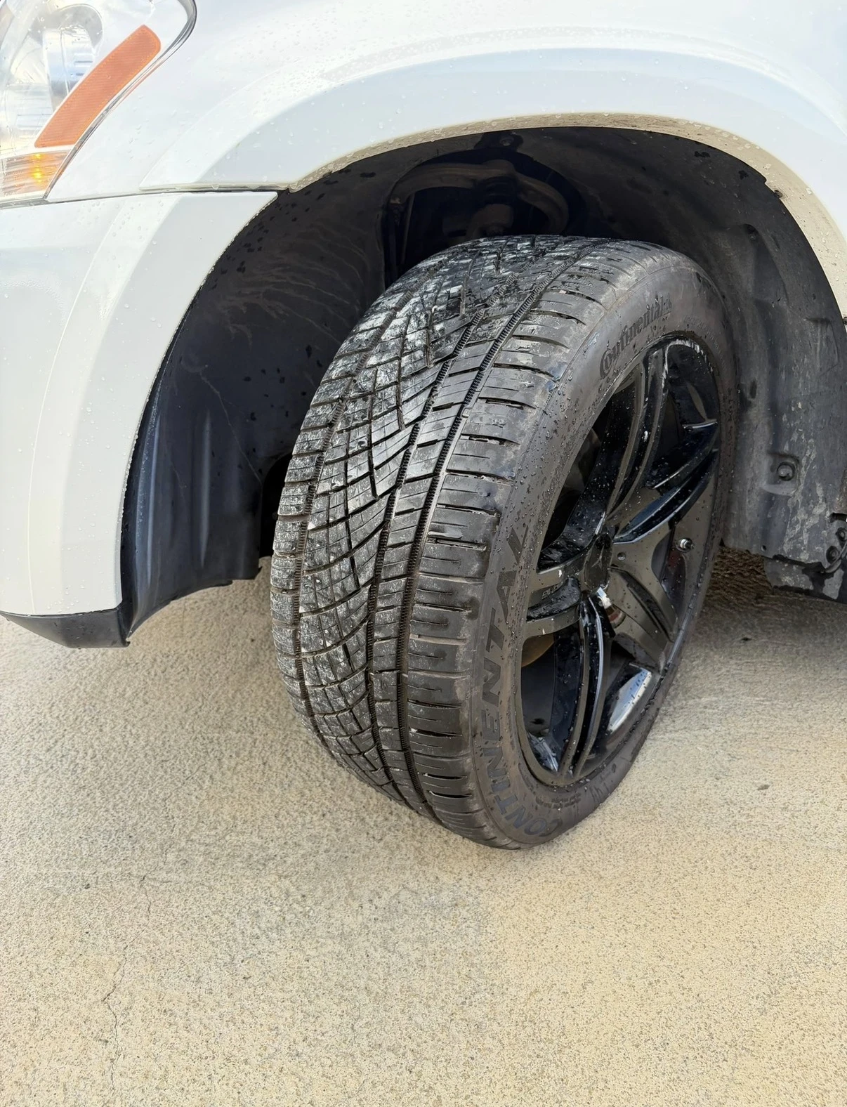 Mercedes-Benz GL 550  - изображение 7