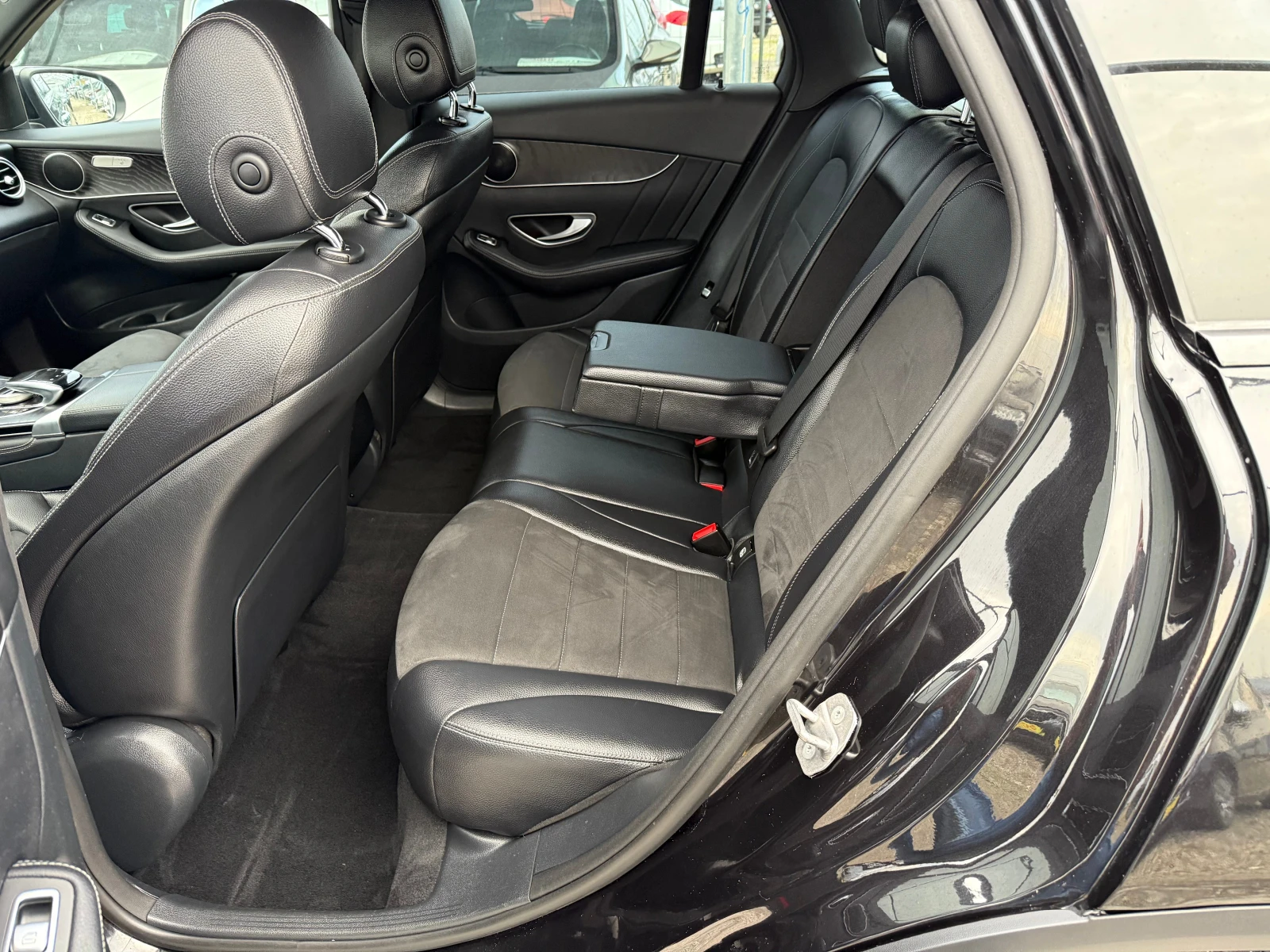 Mercedes-Benz GLC 220 2.2 cdi AMG - изображение 9