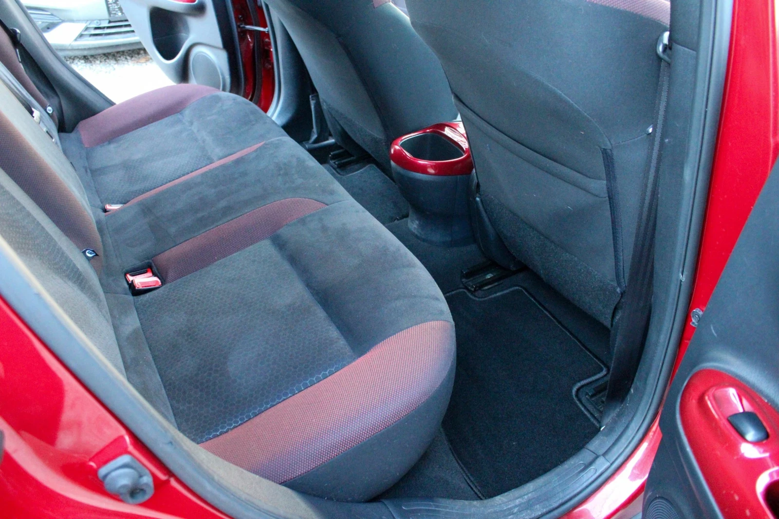 Nissan Juke 1.2 TEKNA / NAVI / 360  | Mobile.bg � ����������� 11