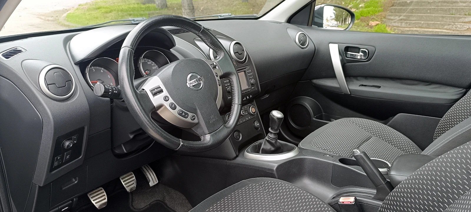 Nissan Qashqai 1.5DCi + 2 7����� | Mobile.bg � ����������� 8