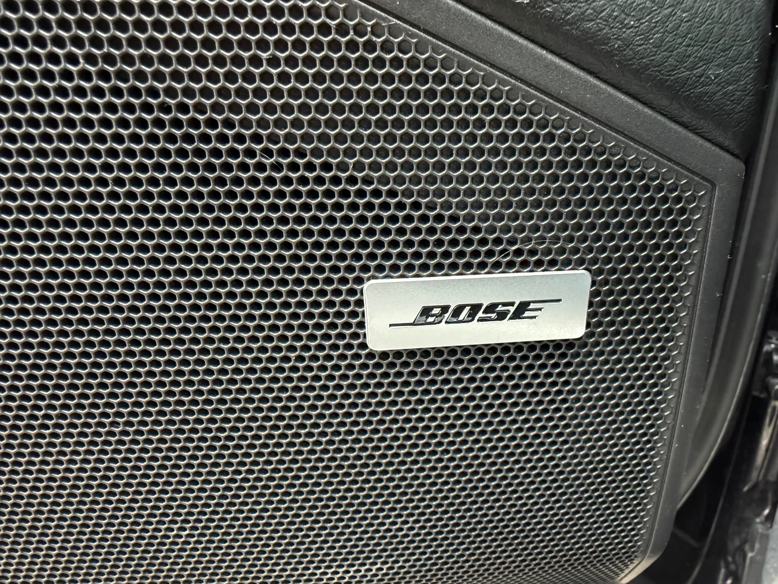 Porsche Cayenne 77000 км., снимка 8 - Автомобили и джипове - 54219102