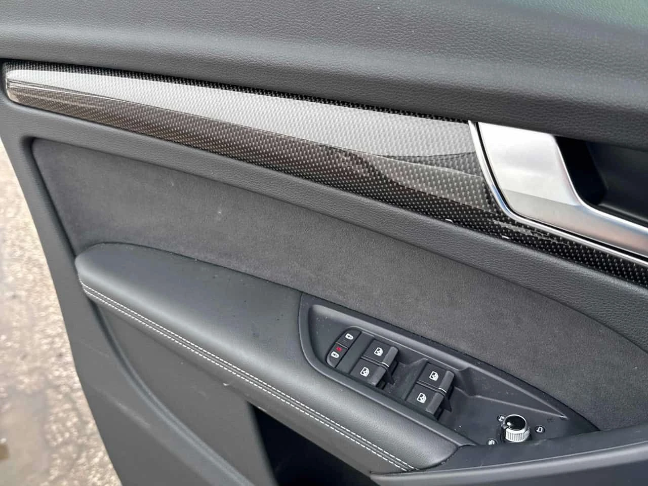 Audi SQ5 /DISTRONIC/CAMERA/LED/, снимка 10 - Автомобили и джипове - 54301366