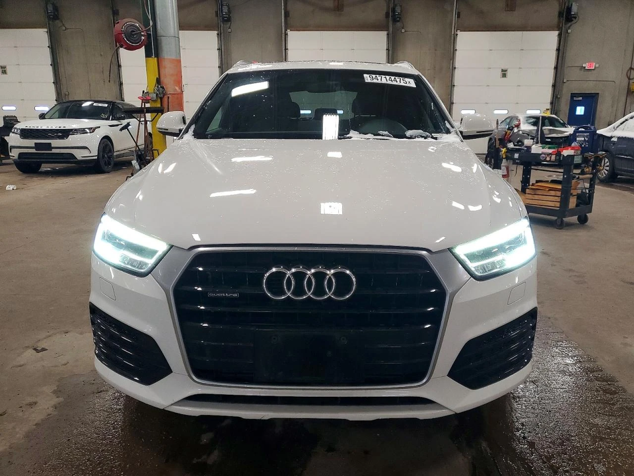 Audi Q3 2l Premium Plus, снимка 5 - Автомобили и джипове - 54496909