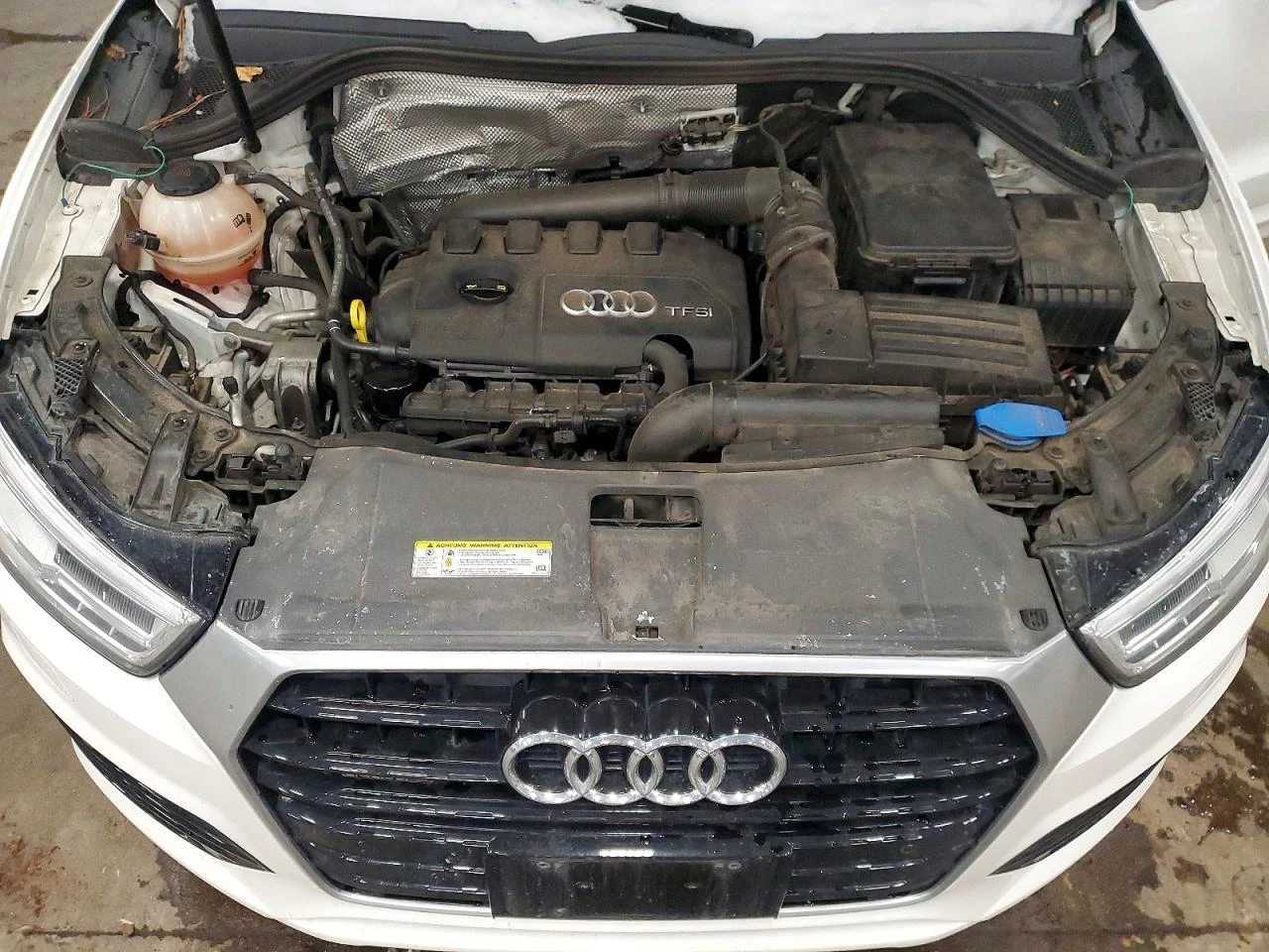 Audi Q3 2l Premium Plus, снимка 12 - Автомобили и джипове - 54496909