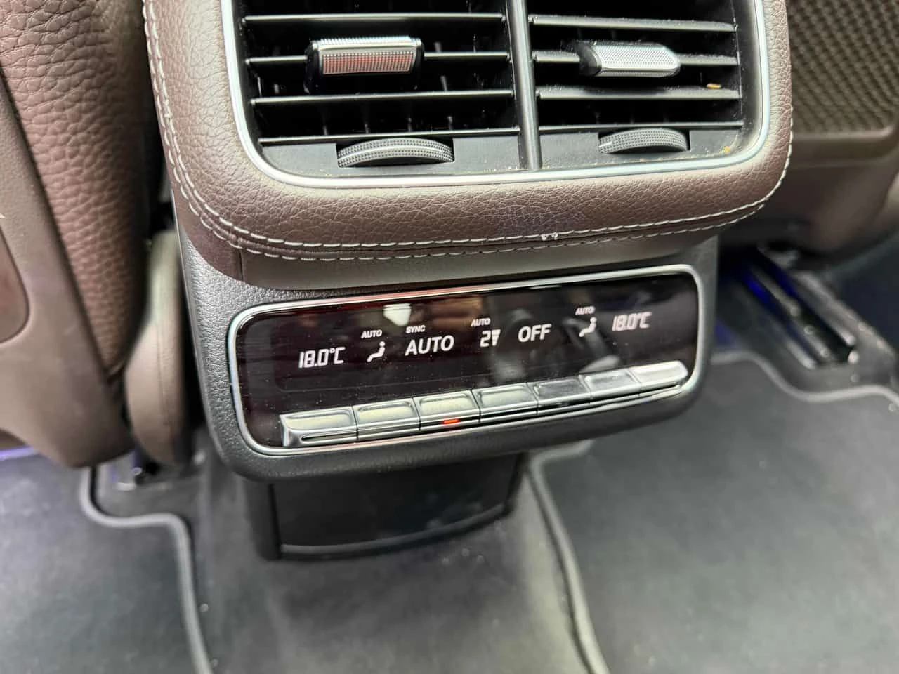Mercedes-Benz GLS 450 * 7 МЕСТЕН * ДИСТРОНИК * 360 * PANO, снимка 10 - Автомобили и джипове - 54935537