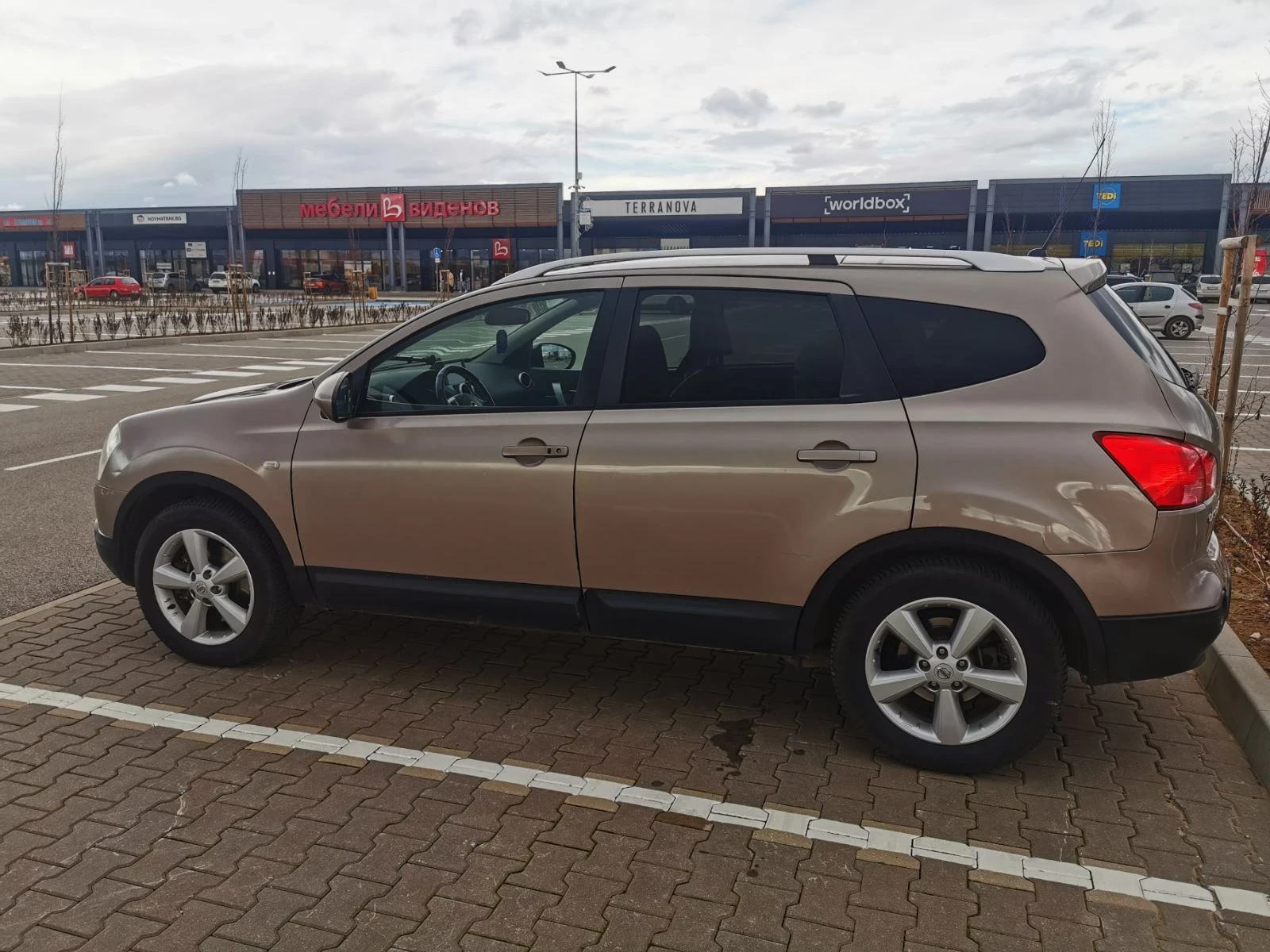 Nissan Qashqai + 2 | Mobile.bg � ����������� 2
