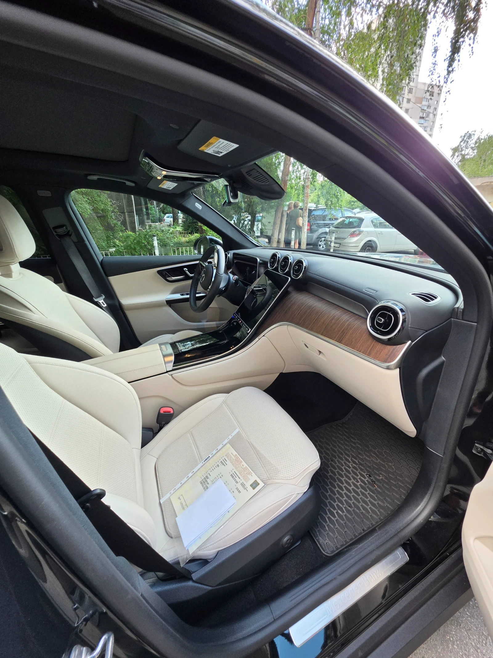 Mercedes-Benz GLC 300, снимка 2 - Автомобили и джипове - 55544901