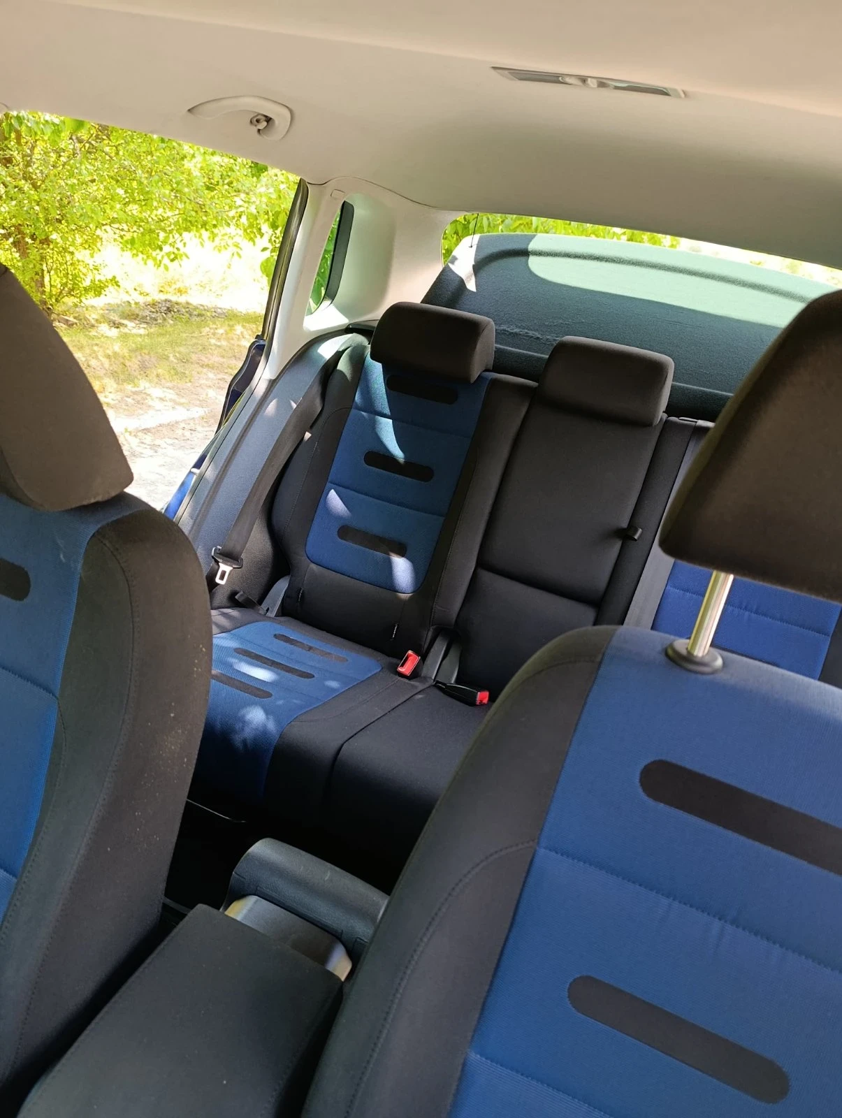 VW Tiguan 2.0 TDI, снимка 10 - Автомобили и джипове - 55607147