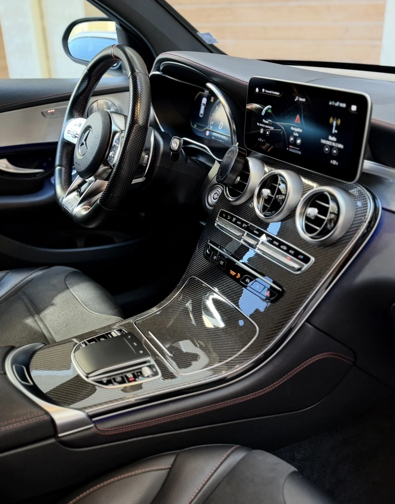 Mercedes-Benz GLC 43 AMG 4-MATIC+ | 390HP| AMG| CARBON| FULL| ЛИЗИНГ, снимка 8 - Автомобили и джипове - 55851867