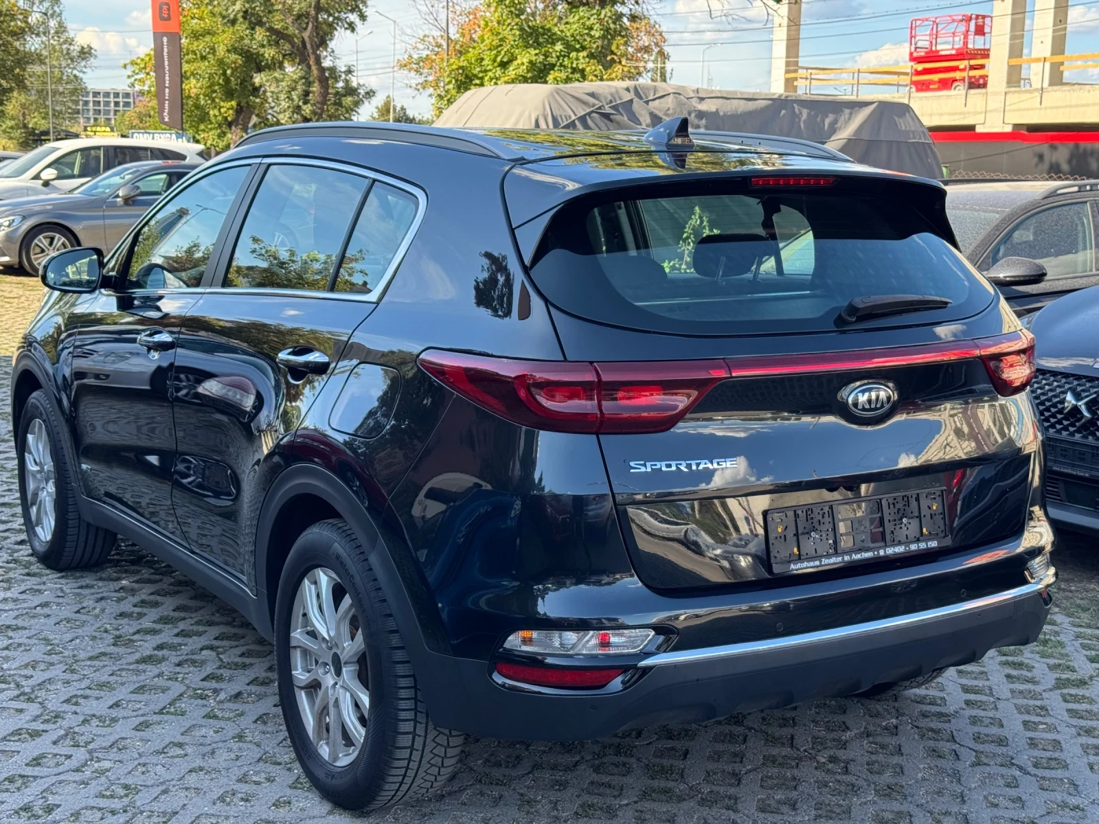 Kia Sportage FACELIFT AWD 177k.c.4x4, снимка 6 - Автомобили и джипове - 55952687