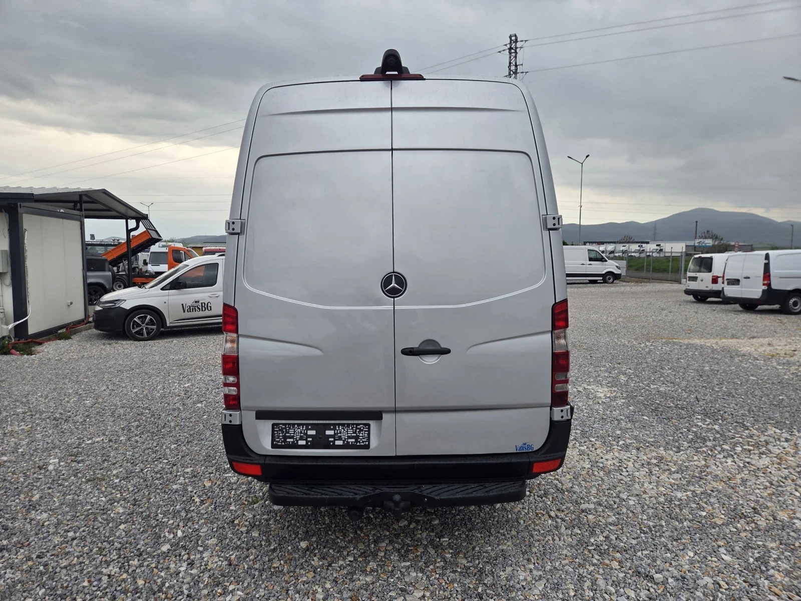 Mercedes-Benz Sprinter 319 CDI, Автомат, Клима, Нави, снимка 4 - Бусове и автобуси - 54357178