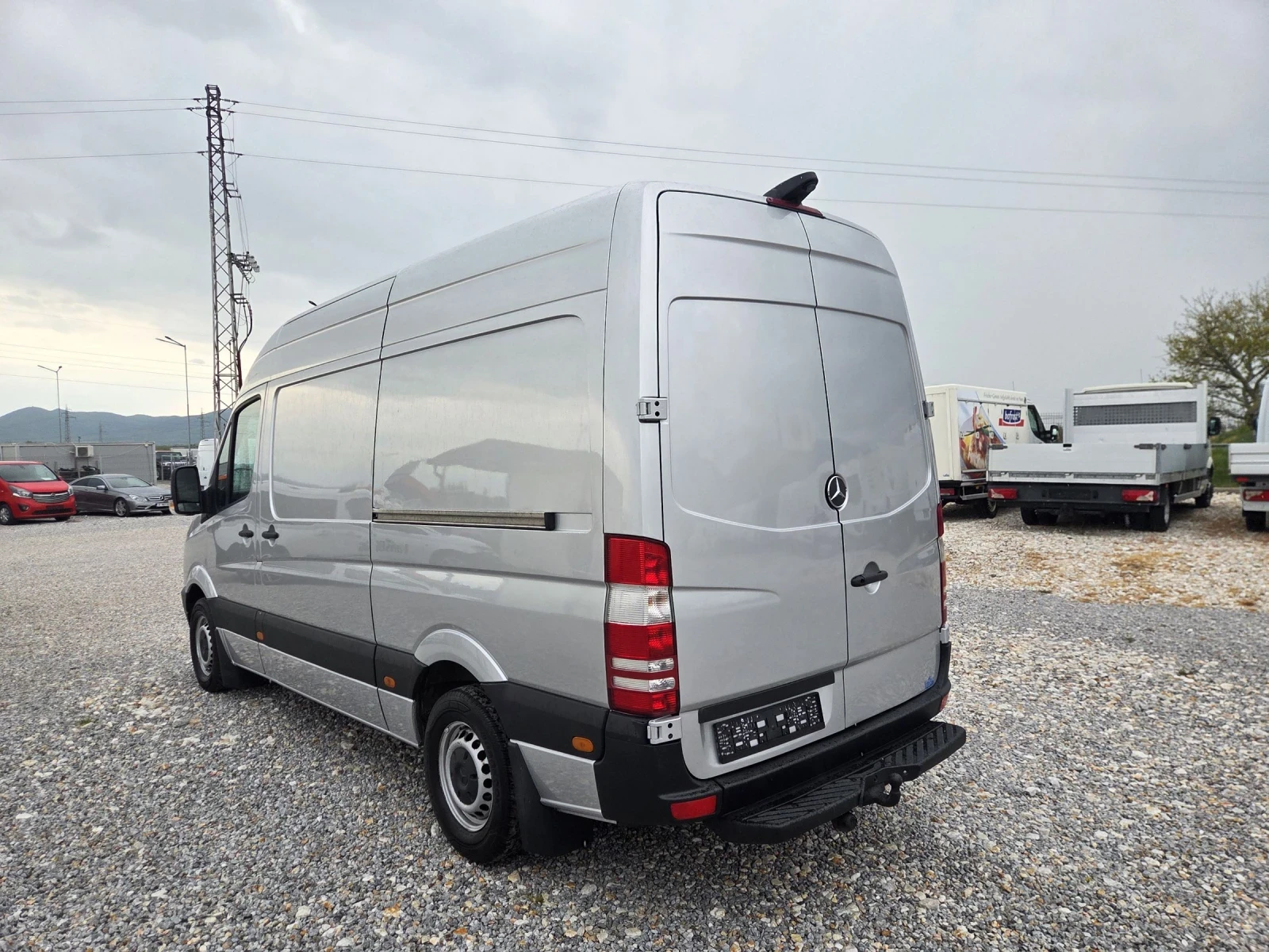 Mercedes-Benz Sprinter 319 CDI, Автомат, Клима, Нави, снимка 3 - Бусове и автобуси - 54357178