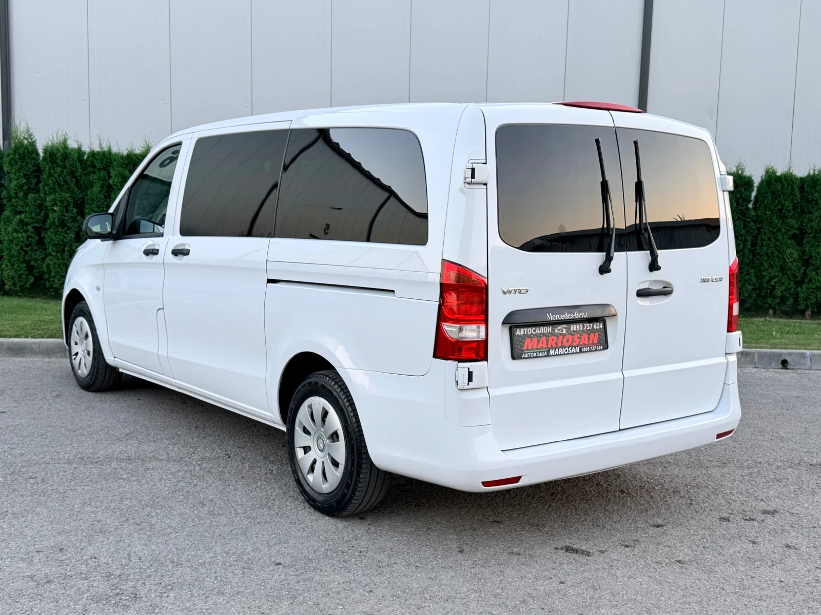 Mercedes-Benz Vito 116 CDI* LED* 5 МЕСТА* ИТАЛИЯ* НАВИГАЦИЯ* КАМЕРА, снимка 4 - Бусове и автобуси - 55779517